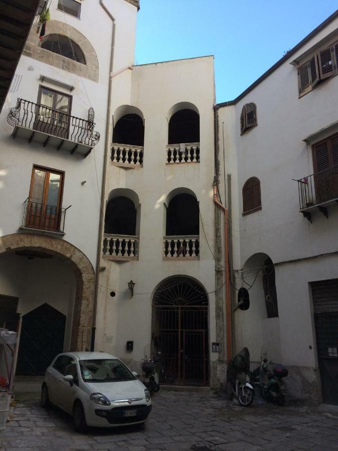 Corsovittorio111 Lägenhet Palermo Exteriör bild